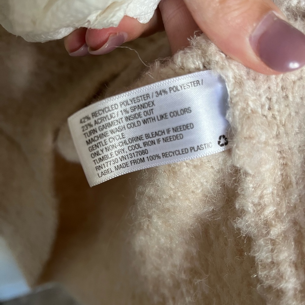 Universal Thread Cream Sweater - Picture 3 of 4